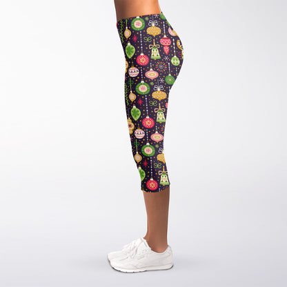 Christmas Baubles Pattern Print Women's Capri Leggings