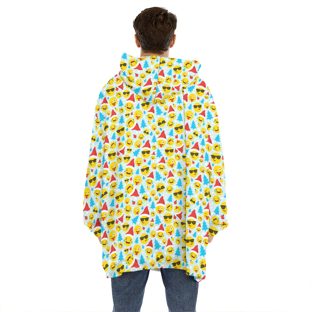 Christmas Emoji Pattern Print Hoodie Blanket