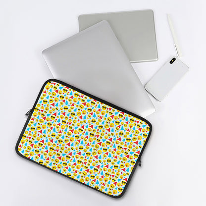 Christmas Emoji Pattern Print Laptop Sleeve