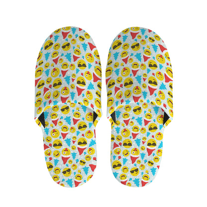 Christmas Emoji Pattern Print Slippers