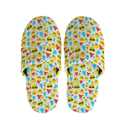 Christmas Emoji Pattern Print Slippers
