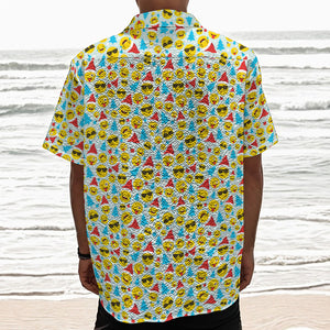 Christmas Emoji Pattern Print Textured Short Sleeve Shirt