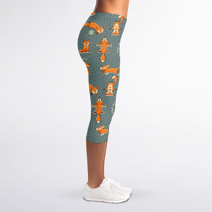 Christmas Fox Pattern Print Women's Capri Leggings