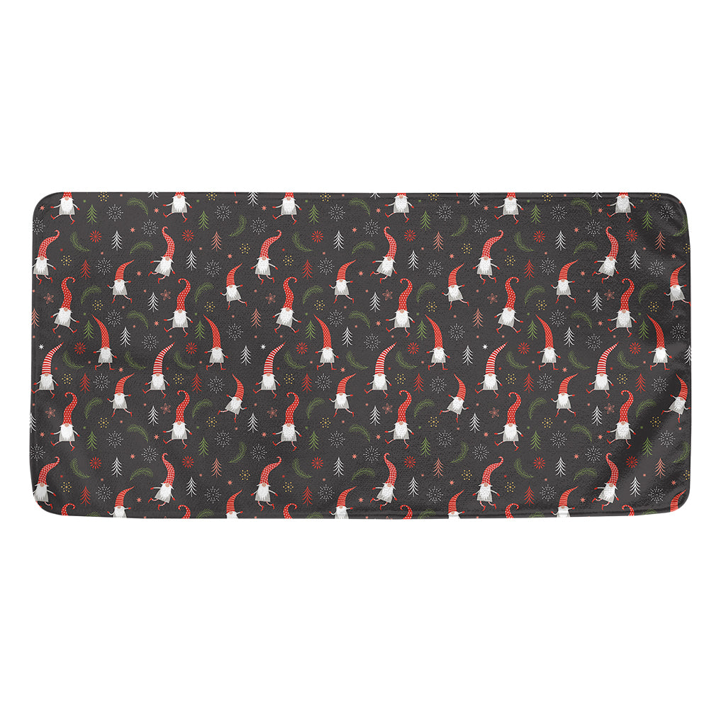 Christmas Gnomes Pattern Print Towel
