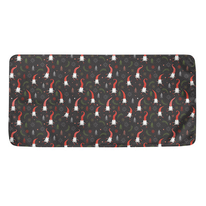 Christmas Gnomes Pattern Print Towel