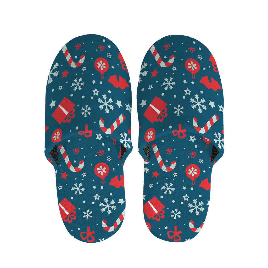 Christmas Holiday Elements Pattern Print Slippers