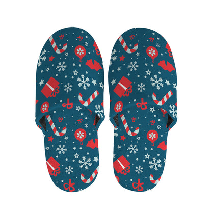 Christmas Holiday Elements Pattern Print Slippers