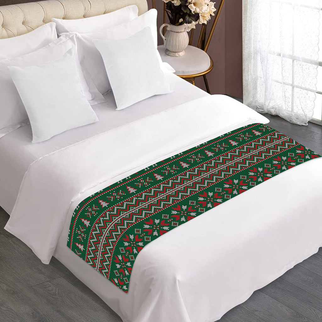 Christmas Holiday Knitted Pattern Print Bed Runner