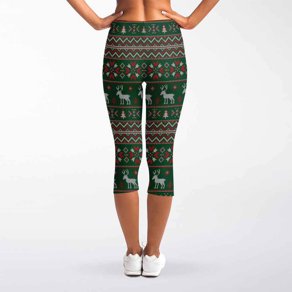 Christmas Holiday Knitted Pattern Print Women's Capri Leggings