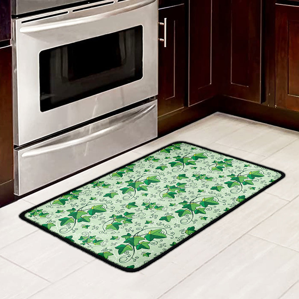 Christmas Ivy Leaf Pattern Print Kitchen Mat
