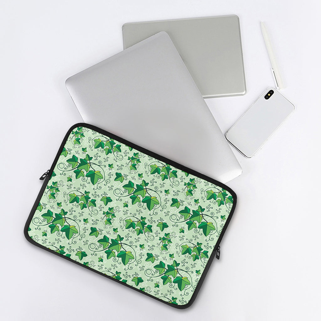 Christmas Ivy Leaf Pattern Print Laptop Sleeve