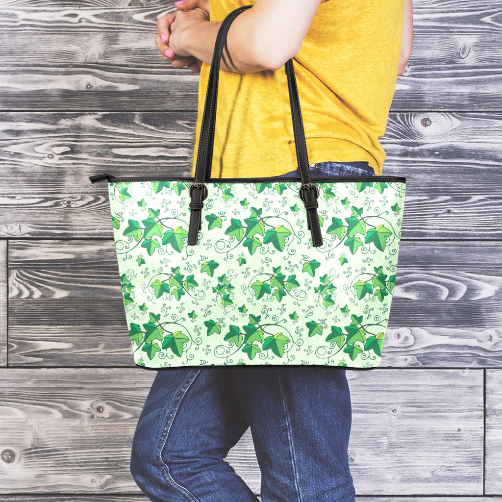 Christmas Ivy Leaf Pattern Print Leather Tote Bag