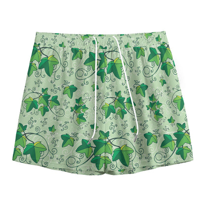 Christmas Ivy Leaf Pattern Print Mesh Shorts