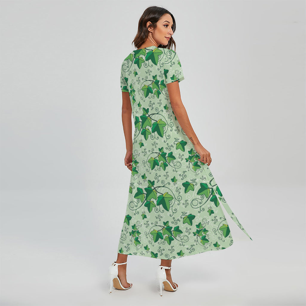 Christmas Ivy Leaf Pattern Print Short Sleeve Maxi Dress