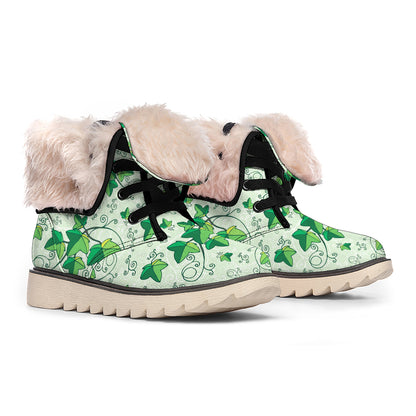 Christmas Ivy Leaf Pattern Print Winter Boots