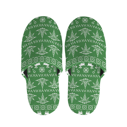 Christmas Pot Leaf Pattern Print Slippers