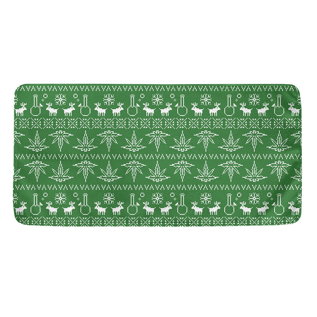 Christmas Pot Leaf Pattern Print Towel
