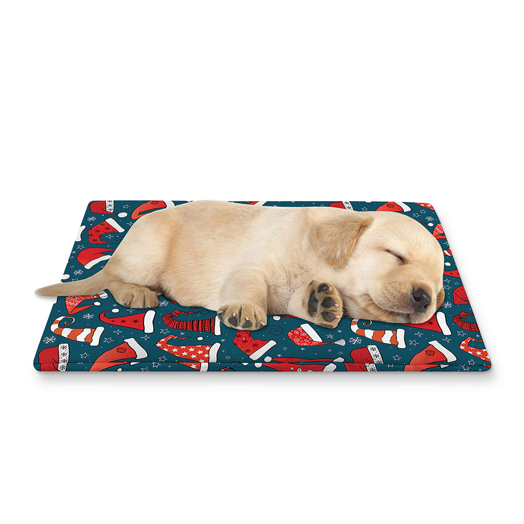 Christmas Santa Hats Pattern Print Pet Cooling Mat Cover
