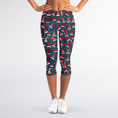 Christmas Santa Hats Pattern Print Women's Capri Leggings
