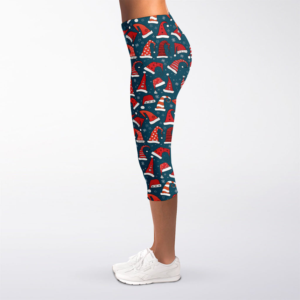 Christmas Santa Hats Pattern Print Women's Capri Leggings