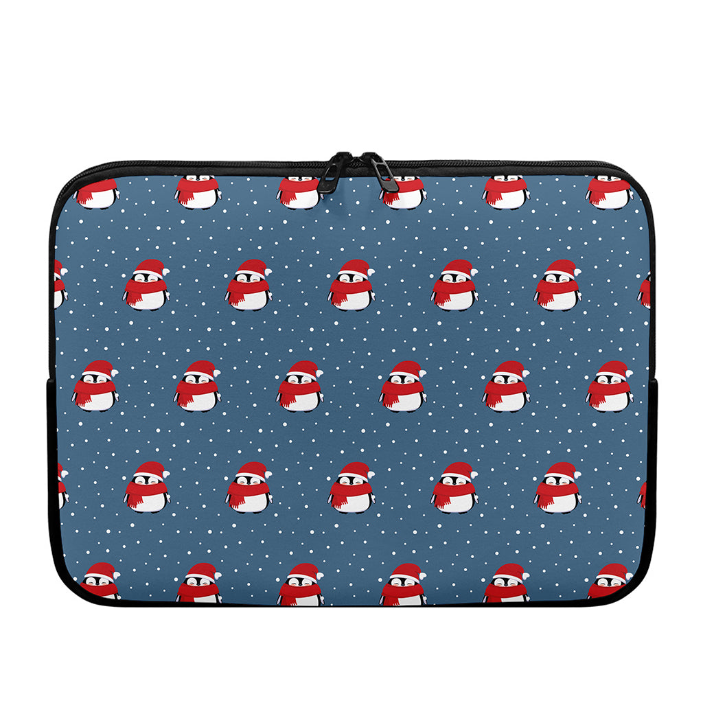 Christmas Snowy Penguin Pattern Print Laptop Sleeve