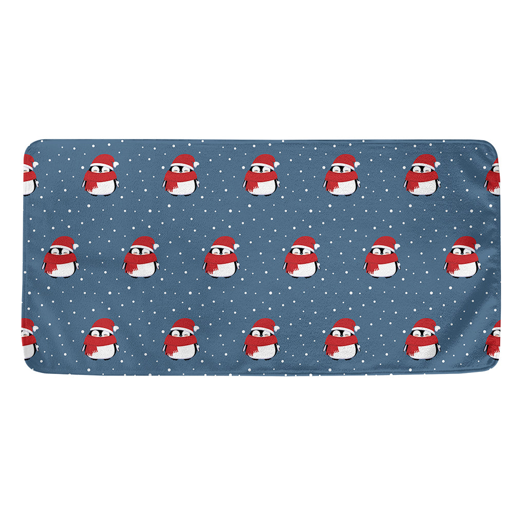 Christmas Snowy Penguin Pattern Print Towel