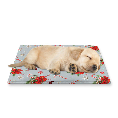 Christmas Winter Holiday Pattern Print Pet Cooling Mat Cover