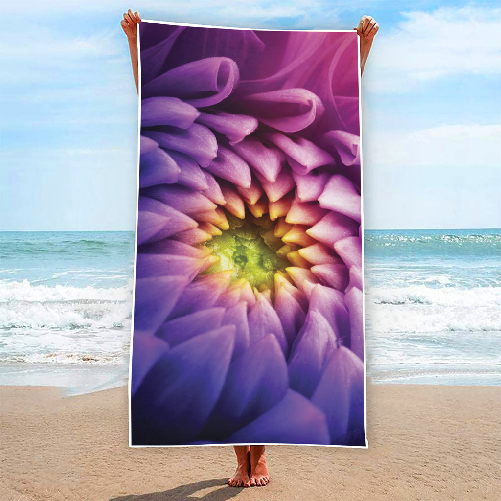 Chrysanthemum Flower Print Beach Towel