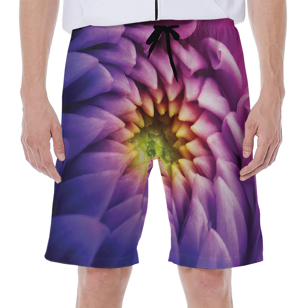 Chrysanthemum Flower Print Men's Beach Shorts