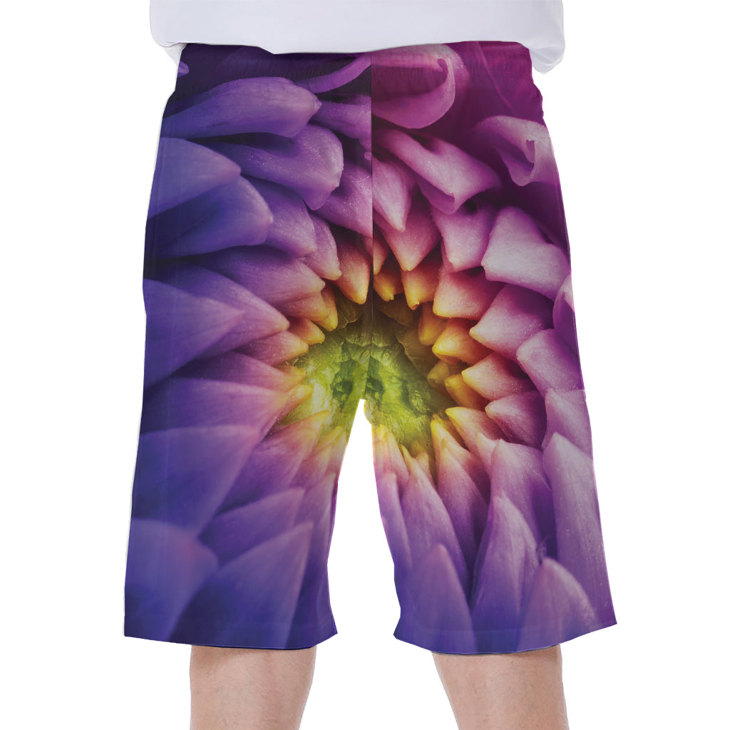 Chrysanthemum Flower Print Men's Beach Shorts