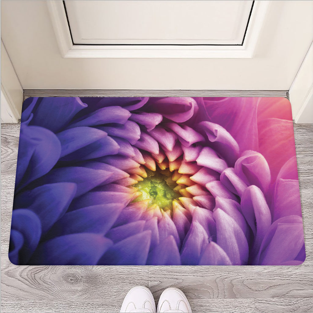 Chrysanthemum Flower Print Rubber Doormat