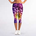 Chrysanthemum Flower Print Women's Capri Leggings