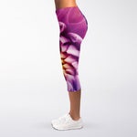 Chrysanthemum Flower Print Women's Capri Leggings
