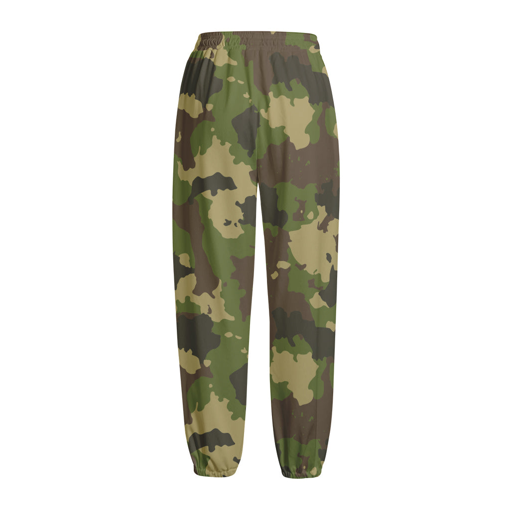 Classic Green Camouflage Print Fleece Lined Knit Pants