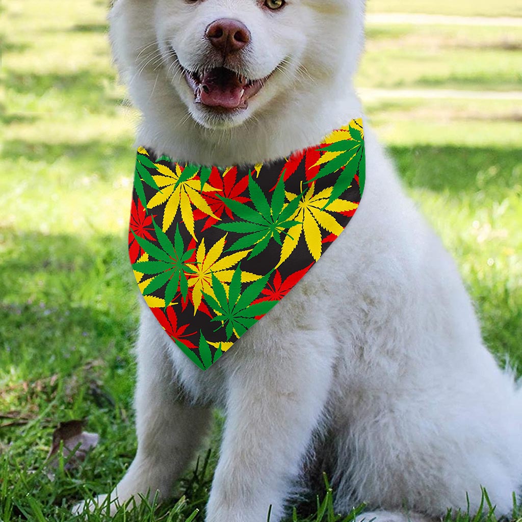 Classic Hemp Leaves Reggae Pattern Print Over The Collar Dog Bandana