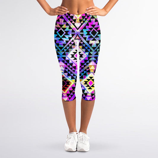 Colorful Aztec Pattern Print Women's Capri Leggings