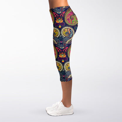 Colorful Boho Paisley Pattern Print Women's Capri Leggings