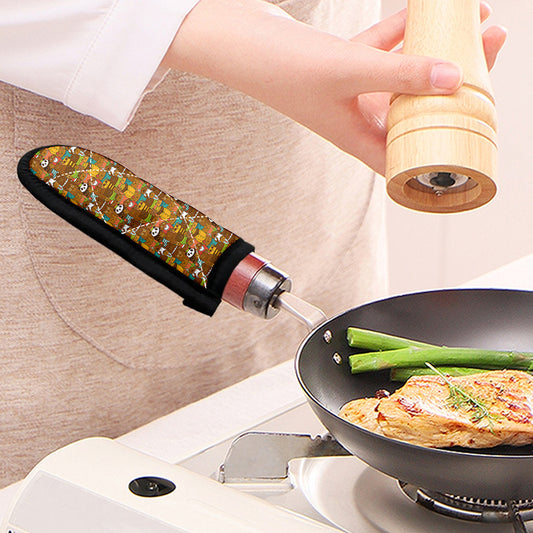 Colorful Cartoon Baby Bear Pattern Print Skillet Handle Cover