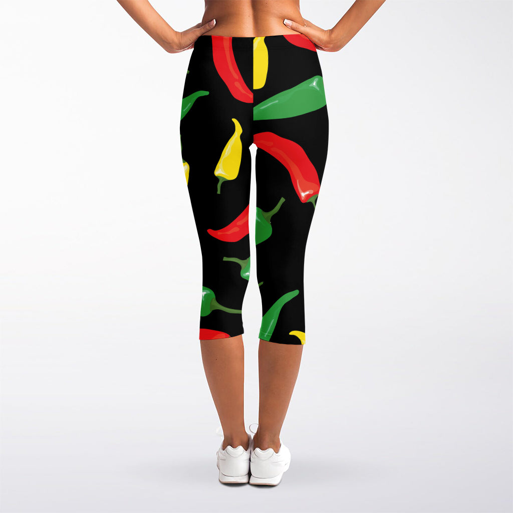 Colorful Chili Peppers Pattern Print Women's Capri Leggings