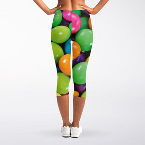 Colorful Chocolate Candy Print Women's Capri Leggings