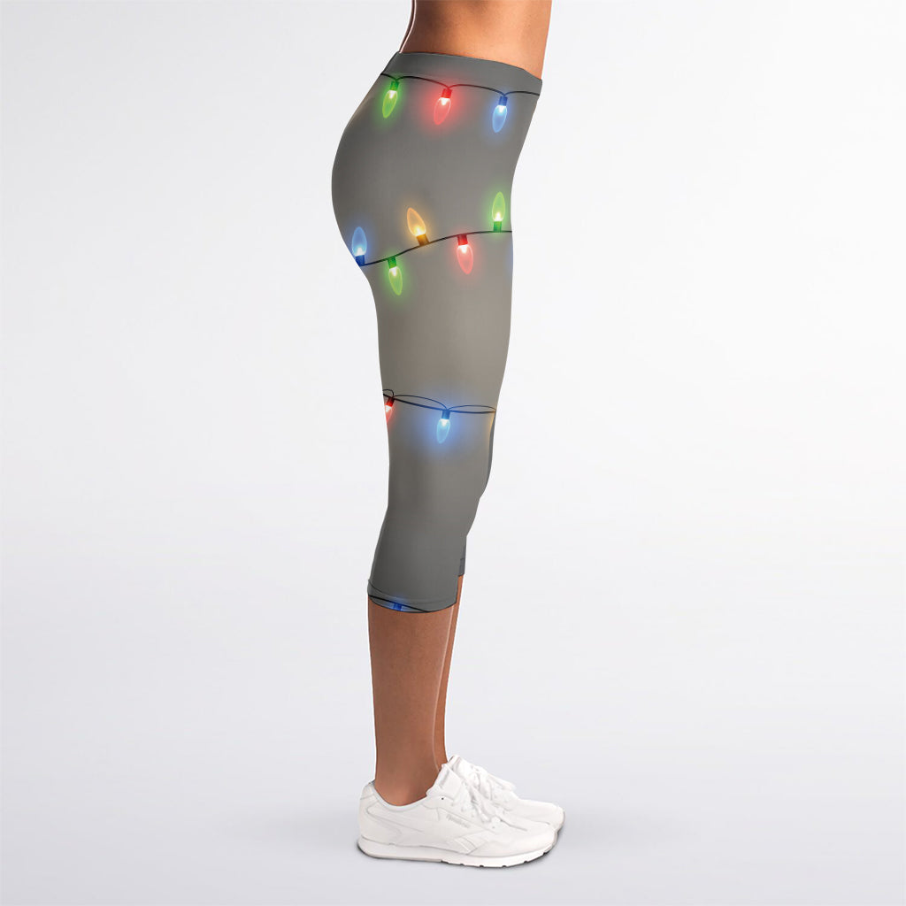 Colorful Christmas String Lights Print Women's Capri Leggings