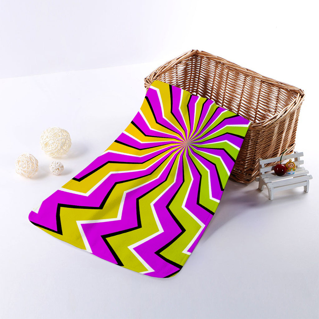 Colorful Dizzy Moving Optical Illusion Towel
