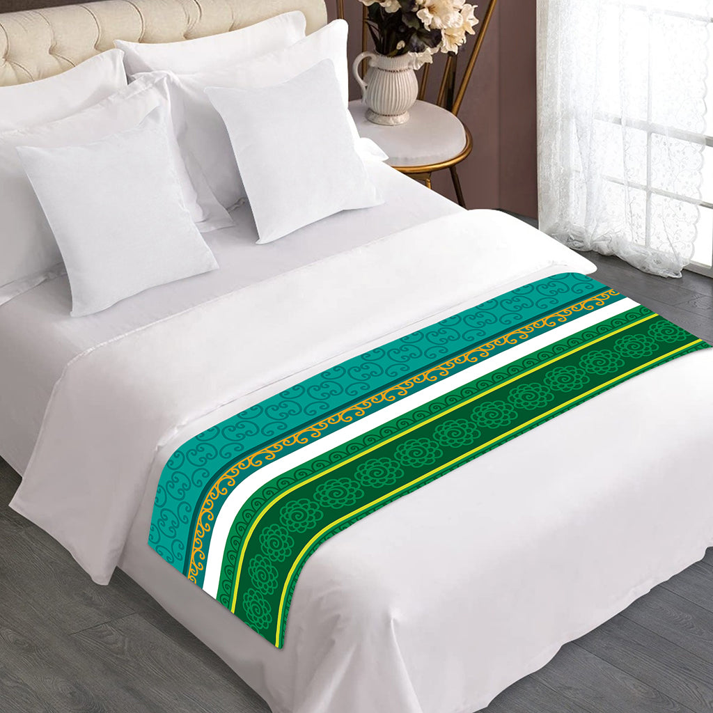Colorful Ethnic Pattern Print Bed Runner