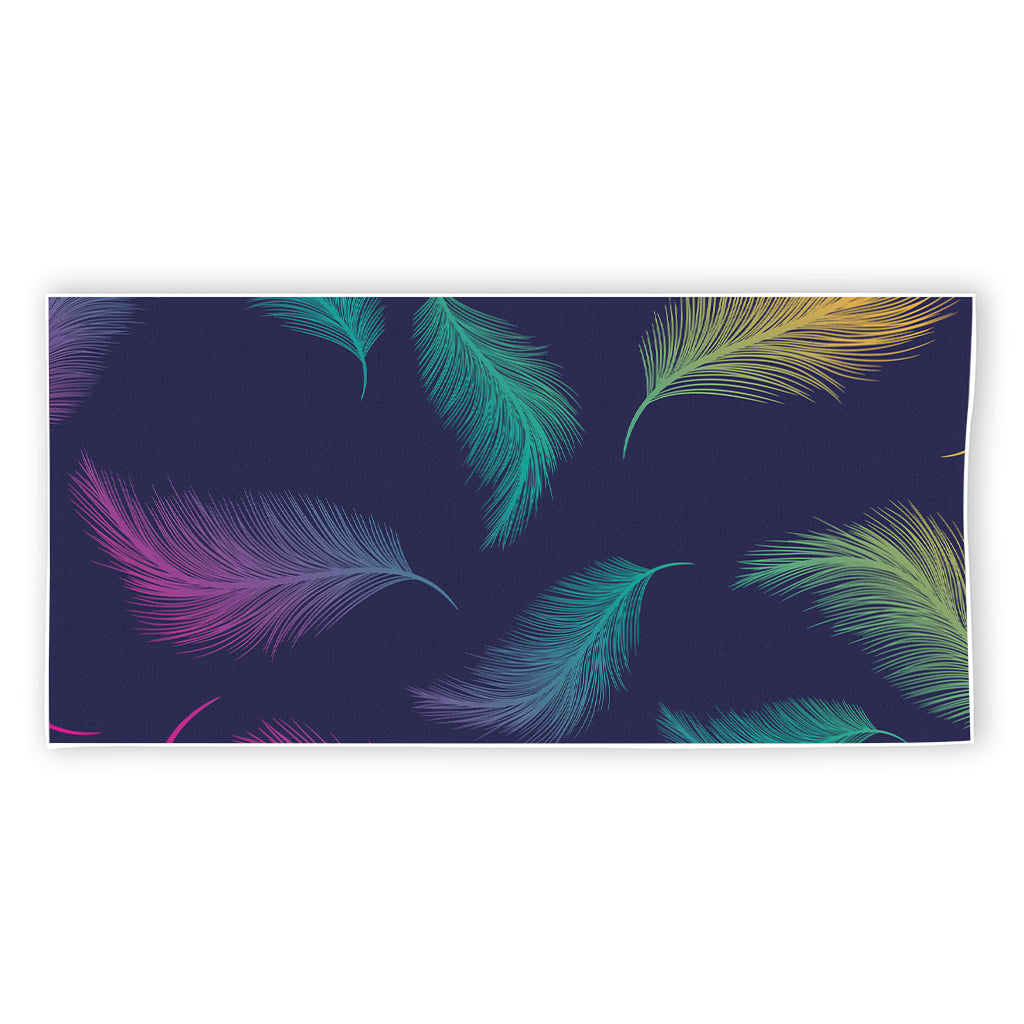 Colorful Feather Pattern Print Beach Towel