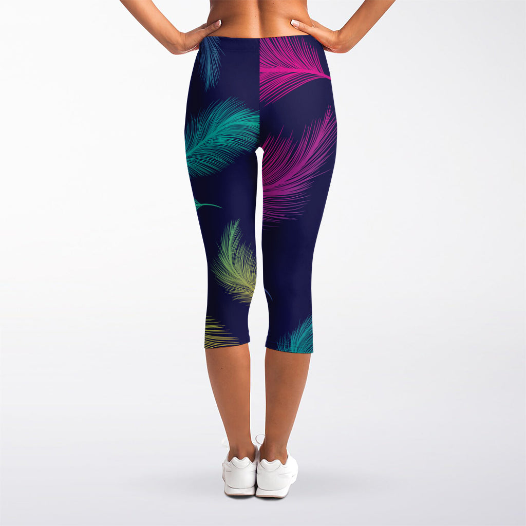 Colorful Feather Pattern Print Women's Capri Leggings