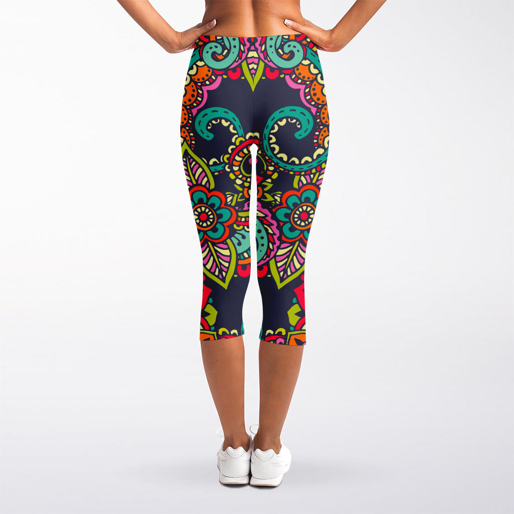 Colorful Floral Mandala Print Women's Capri Leggings