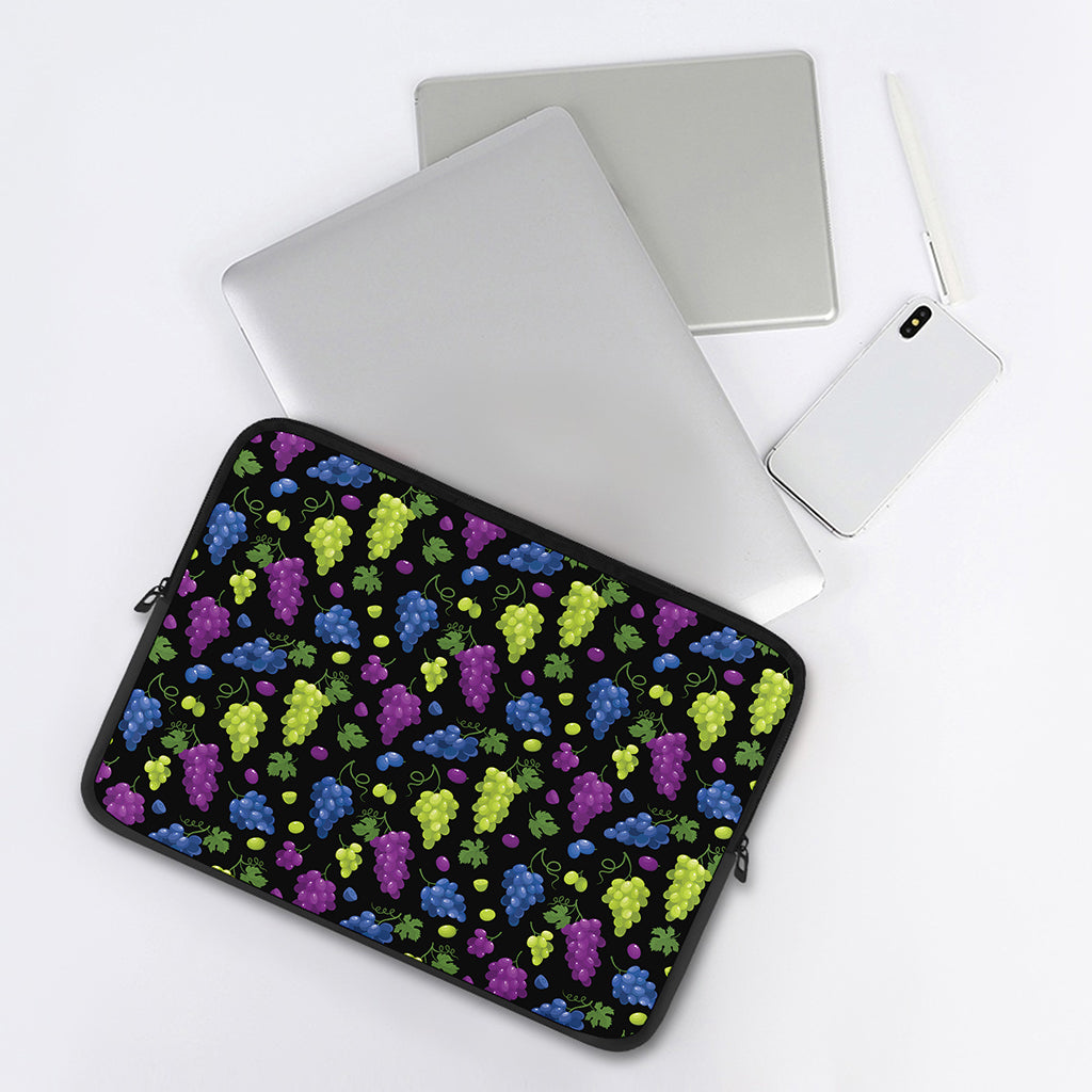Colorful Grapes Pattern Print Laptop Sleeve