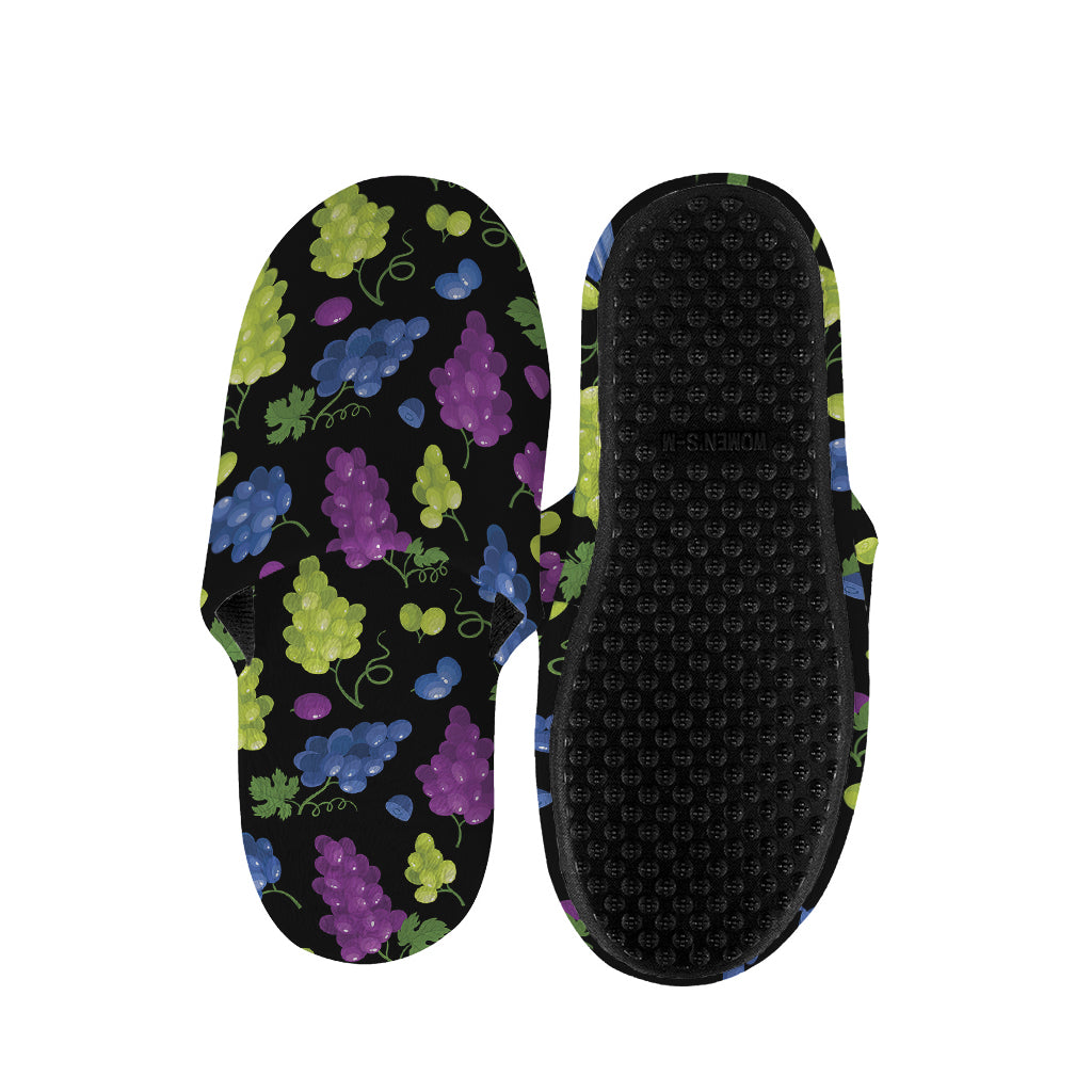 Colorful Grapes Pattern Print Slippers