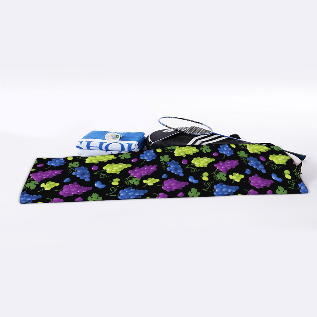 Colorful Grapes Pattern Print Sports Towel