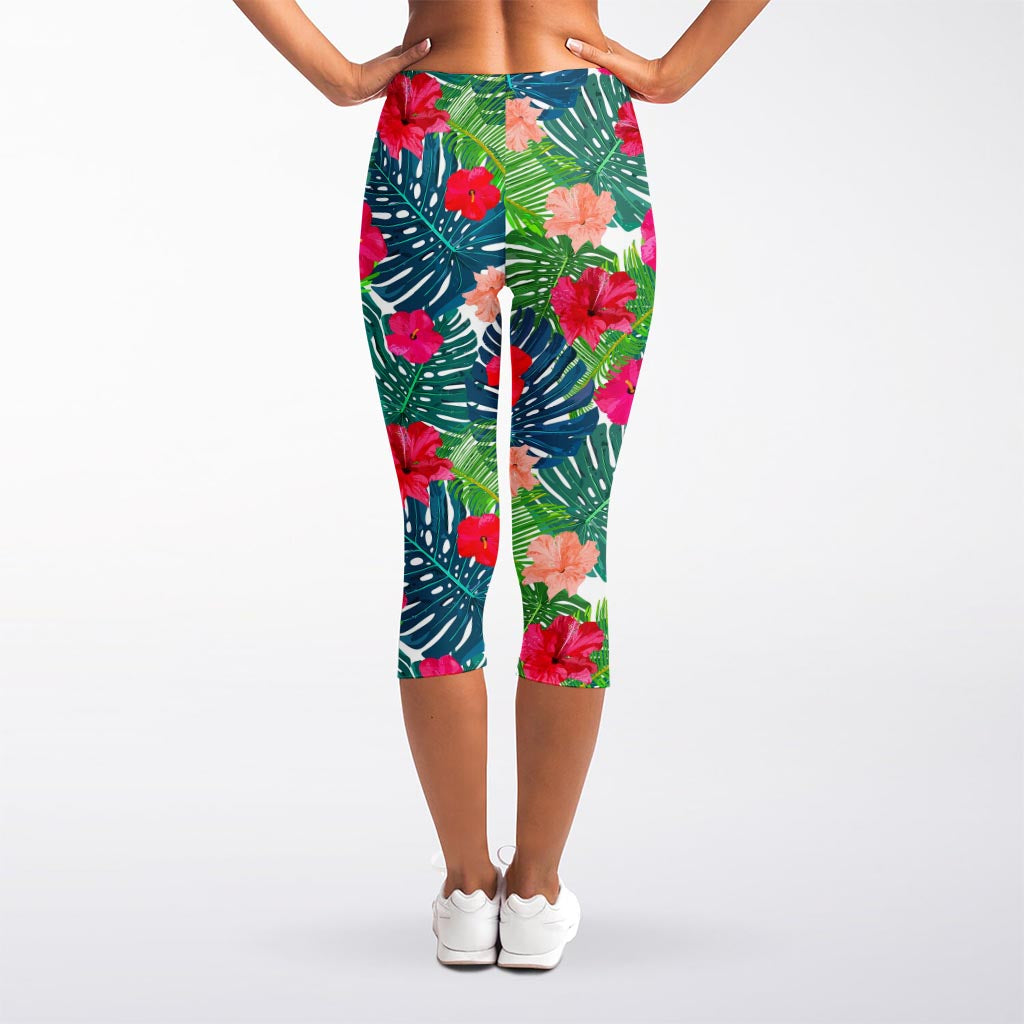 Colorful Hawaii Floral Pattern Print Women's Capri Leggings